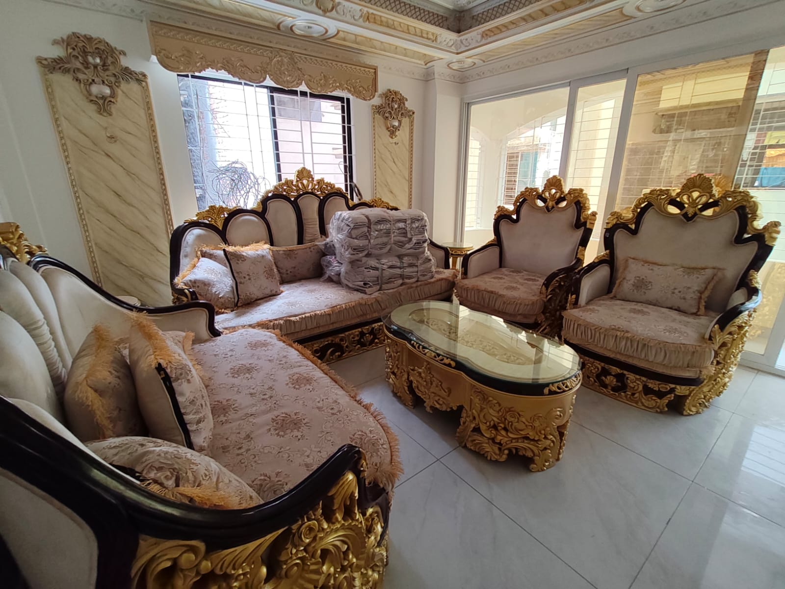 Baroque Living Room Set