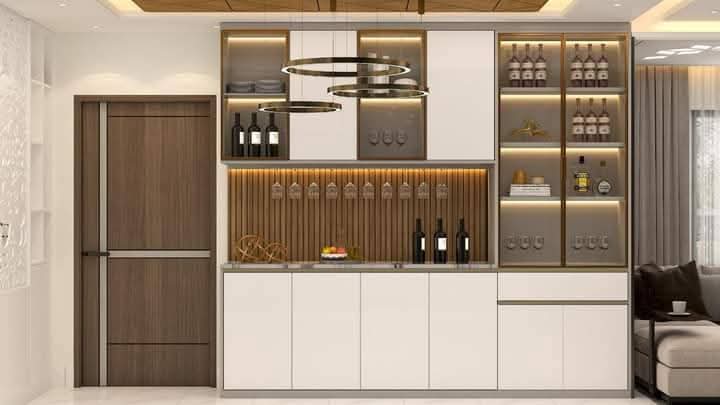 Built-in Bar & Display Cabinet